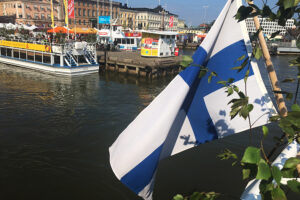 Mitä tehdä Helsingissä kesällä Sightseeing-ristiely